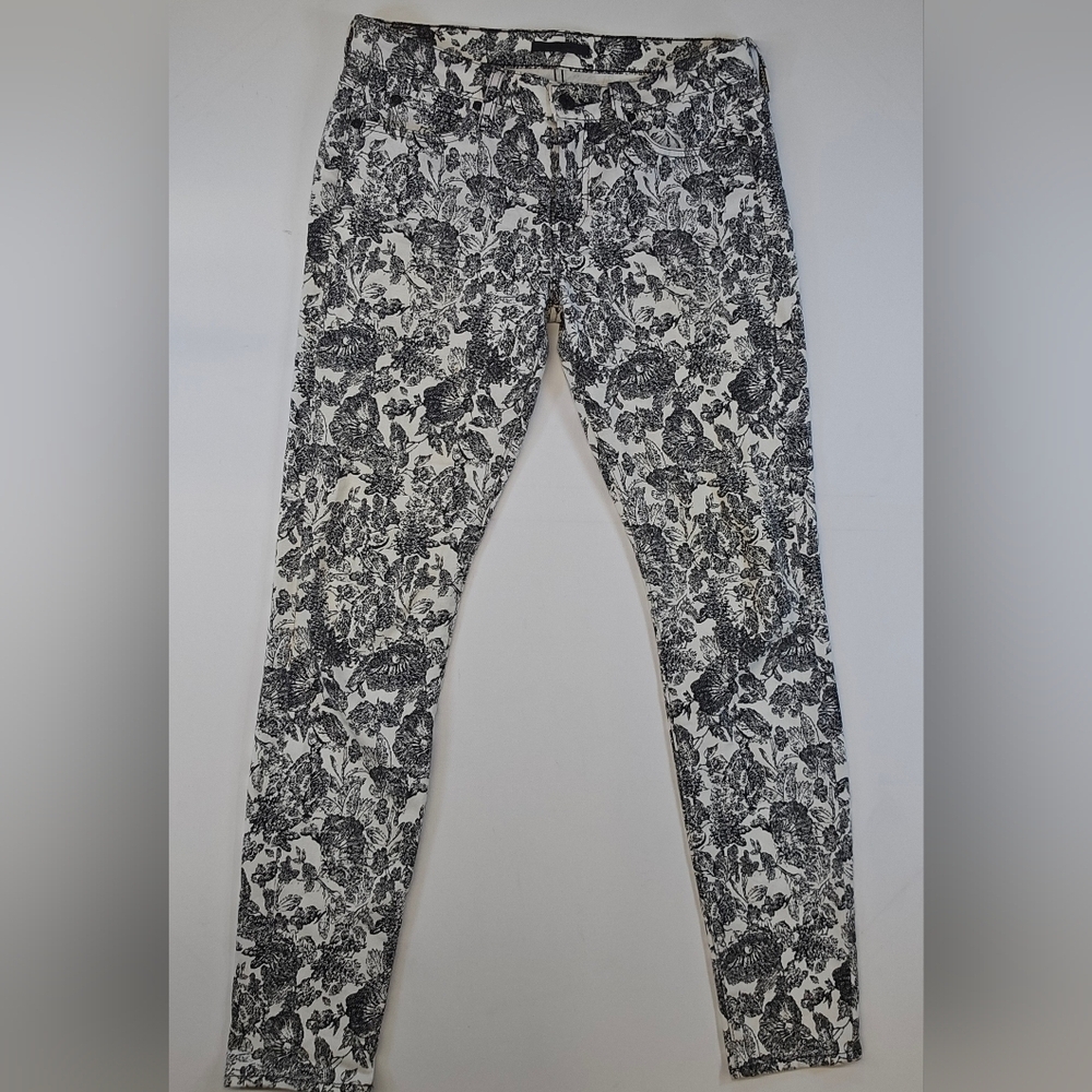 7 For All Mankind Jeans The Skinny in Etched Floral womens size 29 white & black